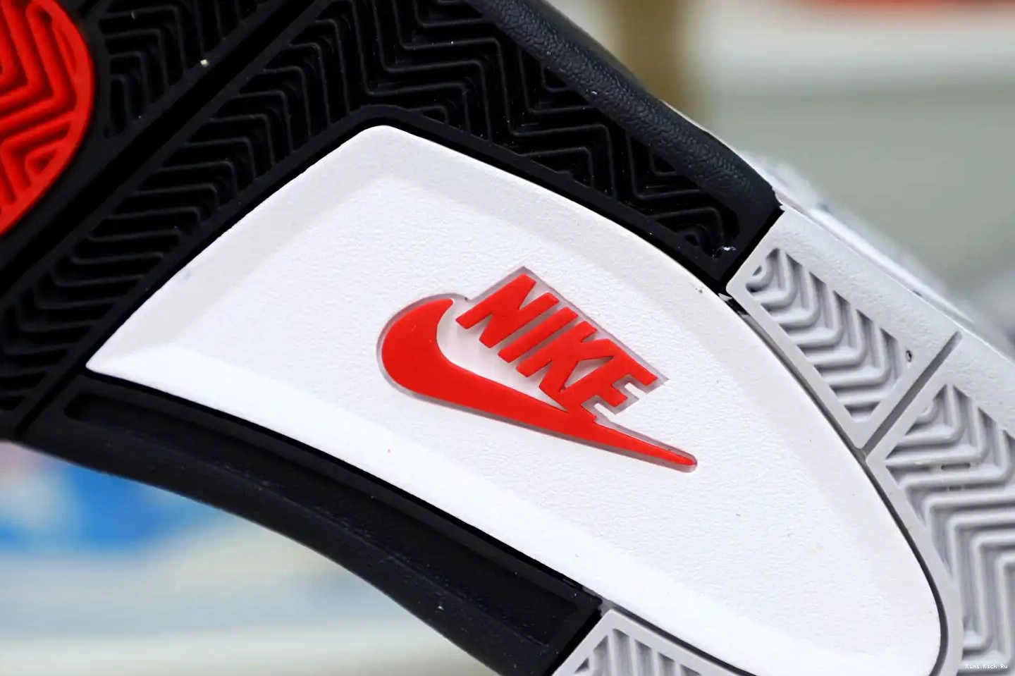 4 Air Retro Cement Jordan White Kimikick 0601